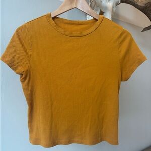 H&M cropped tee